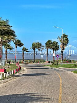 Granadero Baigorria - Costanera.jpg