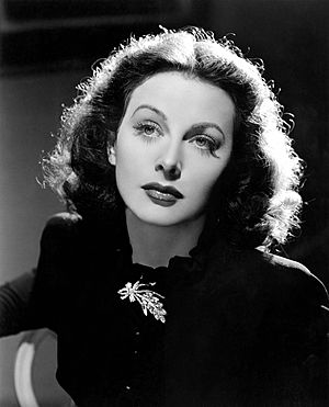 Hedy Lamarr in The Heavenly Body 1944.jpg