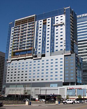 Archivo:Hotel Palomar October 6 2013 Phoenix Arizona 1687x2112 South