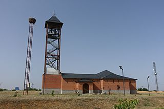 Iglesia del Salvador, Bercianos del Real Camino.jpg