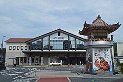 JR Hamada Station ac.jpg