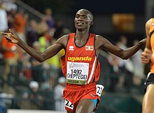 Archivo:Joshua Kiprui Cheptegei Eugene 2014