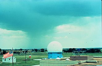 Archivo:NSSL Doppler with rainshaft - NOAA