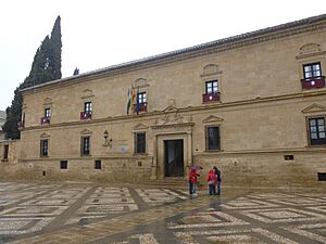 Archivo:Palacio del Deán Ortega, Úbeda 01