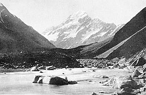 Archivo:Picturesque New Zealand - Mount Cook