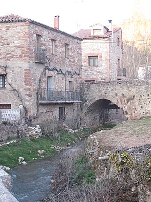 Archivo:Puente canto