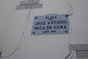 Archivo:San Pedro del Arroyo - placa praza José Antonio Vaca de Osma