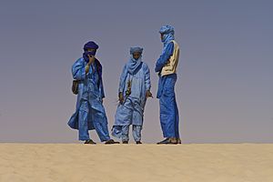 Archivo:Touaregs at the Festival au Desert near Timbuktu, Mali 2012