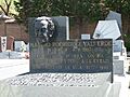 Tumba de Máximo Rodríguez Valverde, cementerio civil de Madrid