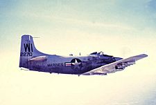 Archivo:AD-4B VMA-225 1956