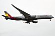 Asiana Airlines, HL8078, Airbus A350-941 (49597297711).jpg