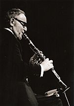 Archivo:Benny Goodman1.1971
