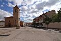 Casas de Juan Nuñez, Plaza de Castilla la Mancha, Iglesia y Ayuntamiento