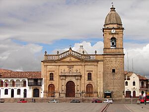 Archivo:Catedral tunja