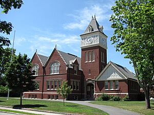 Archivo:Center School, Mattapoisett MA