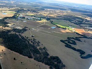 Archivo:Cessnock