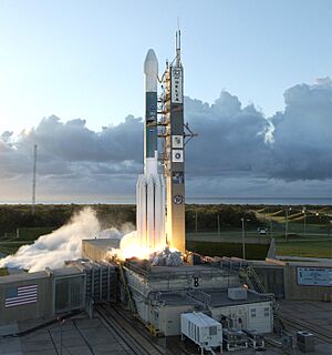 Archivo:Dawn launch