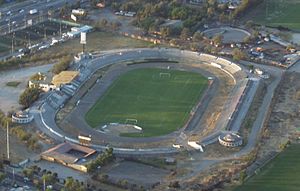 Archivo:Estadio La Cisterna