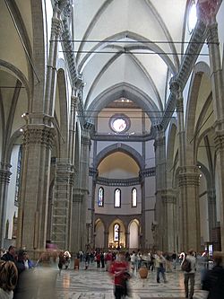 Archivo:Firenze.Duomo.nave