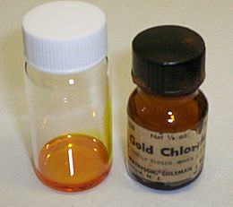Archivo:Gold(III) chloride solution