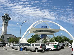 Archivo:LAX, 02
