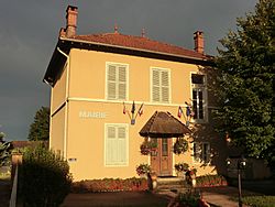 Mairie de Rignieux-le-Franc - 2.JPG