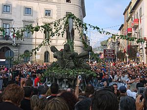Archivo:Marino sagra del vino 2006 fontane