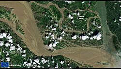 Massive soil erosion is affecting Bangladesh.jpg