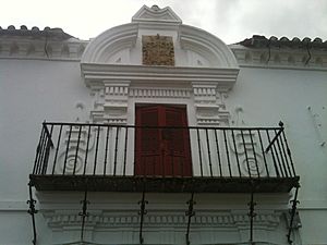 Archivo:Palacio de los condes de Fernán Núñez (detalle)