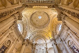 Archivo:Sacristía Mayor, Catedral de Sevilla, Sevilla, España, 2015-12-06, DD 112-114 HDR