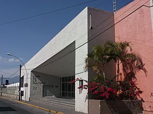 Archivo:Casa de la cultura Cd Guzmán
