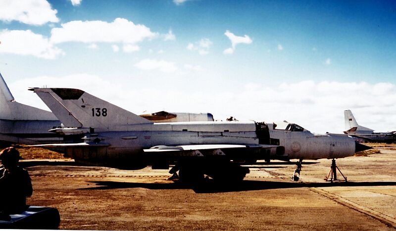 Derelict Malagasy MIG 21 (32453064082)