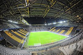Archivo:Dortmund Signal Iduna Park 4
