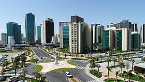 Archivo:Empire World Erbil