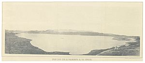 Archivo:FONTANA(1886) p093 GRAND LAGO QUE DA NACIMIENTO AL RIO SENGUEL