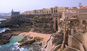 Archivo:Frente de Trápana, Melilla, Vista (3528911560)
