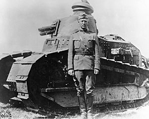 Archivo:George S. Patton - France - 1918