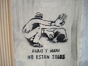 Archivo:Graffiti Rosario - Darío y Maxi