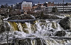 Great Falls on Androscoggin River and the city of Lewiston.jpg