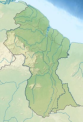 Cataratas Orinduik ubicada en Guyana