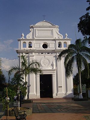 Archivo:Iglesia de jesu