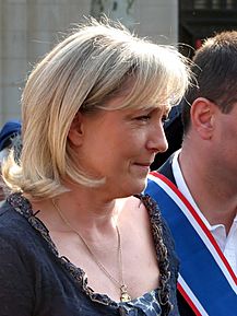 Archivo:Marine Le Pen 481910683 0aa38c1c25 o d
