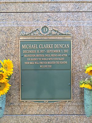 Archivo:Michael Clarke Duncan Grave
