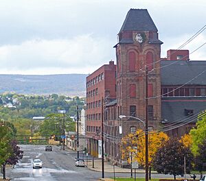 Archivo:Pennsylvania Paper & Supply Company tower