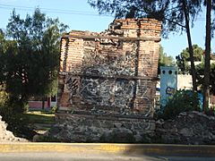 Archivo:Relieve sobre el Albarradón de San Cristóbal 2013 B