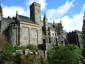 Archivo:St Conan's Church, Lochawe - geograph.org.uk - 1254754