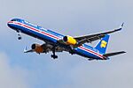TF-ISX Boeing 757-300 Icelandair (44139300214).jpg