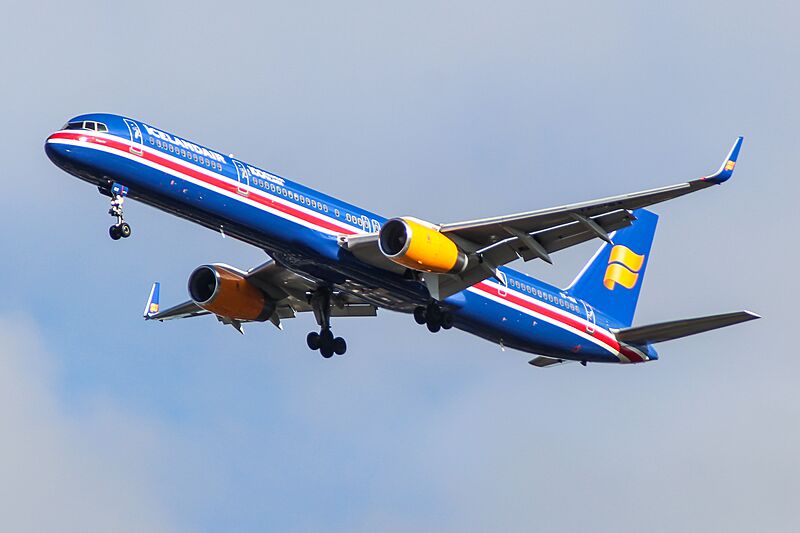 TF-ISX Boeing 757-300 Icelandair (44139300214)