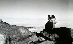 Archivo:Ursula B. Marvin in Antarctica