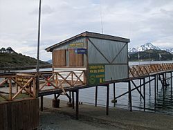 Archivo:Ushuaia post office of the end of the world